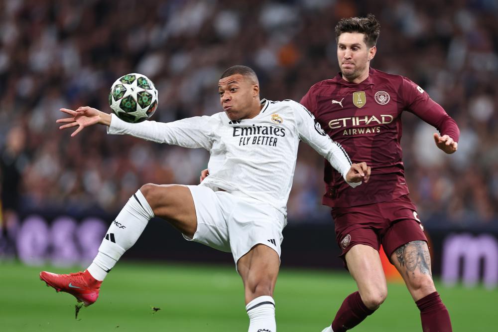 为球队中场 为球队中场